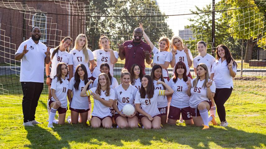 the 2024 women's soccer team posing silly